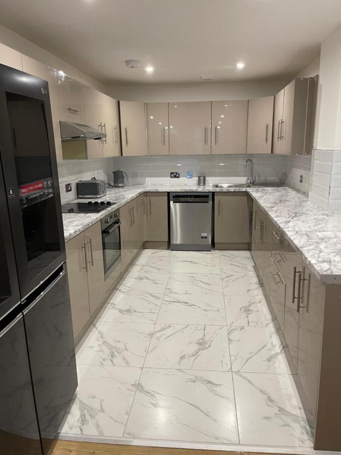 Luxury 2-Bedroom Apartment In The Heart Of Manchester City Centre Exterior photo